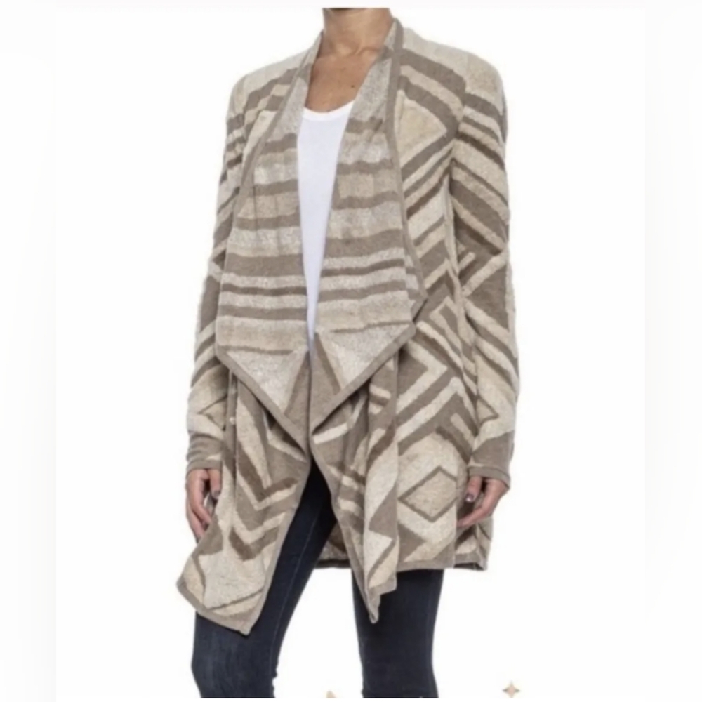 Lucky Brand Beige and Cream Geometric Cardigan